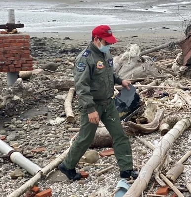 台军坠海F休闲区蓝鸢梦想 - Www.slyday.coM