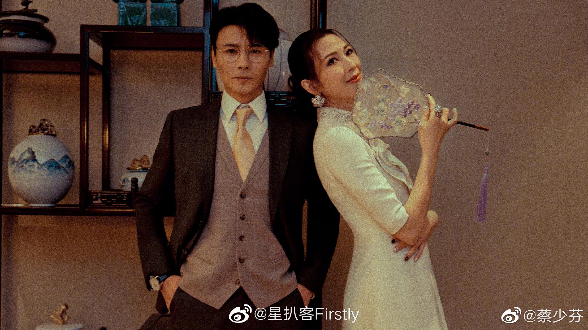 蔡少芬与张晋结婚14年周年了啊两位确实好恩爱