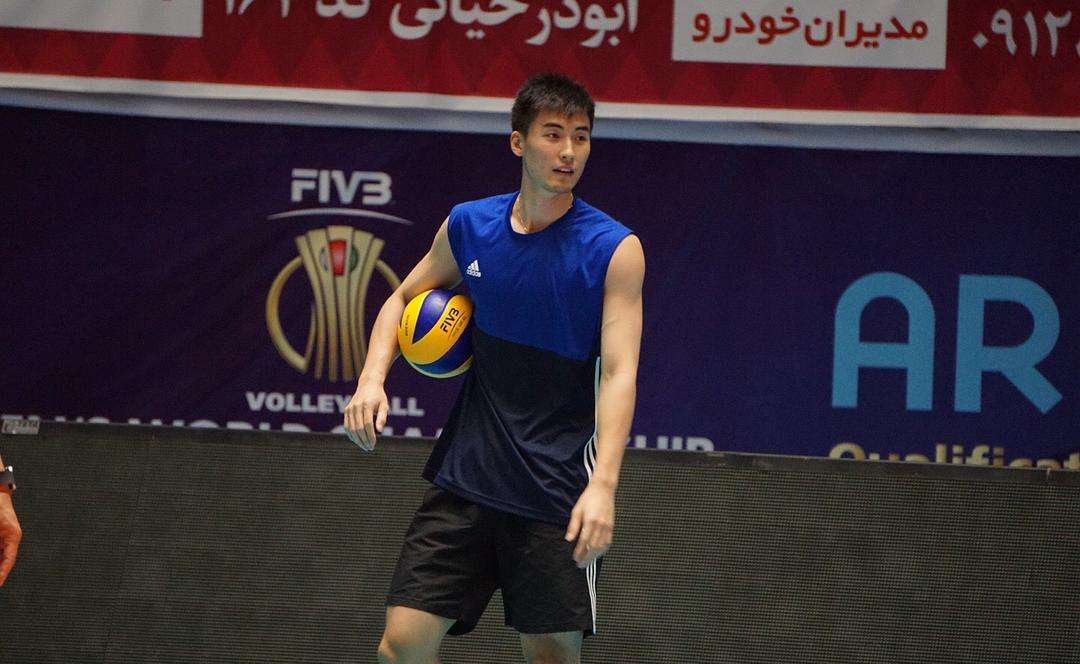 中国男排最佳二传最强大脑于垚辰临危受命扛起责任