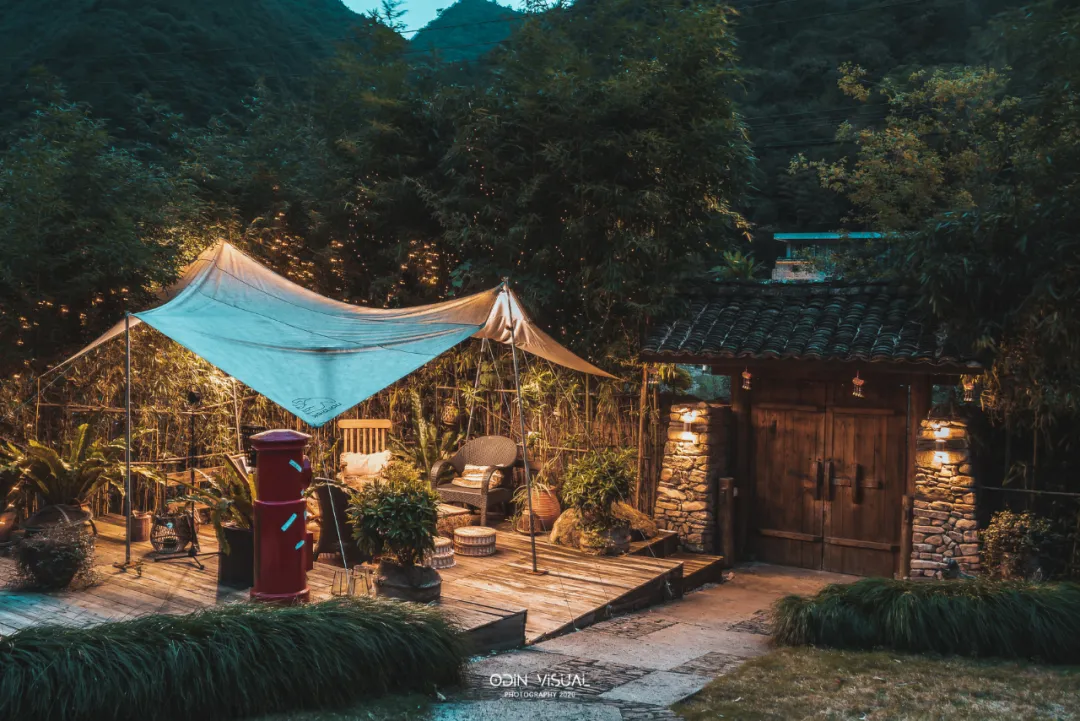 藏在杭州桐庐最美村落里竹林山野民宿，山谷里的避世居丨静庐澜栅__财经头条