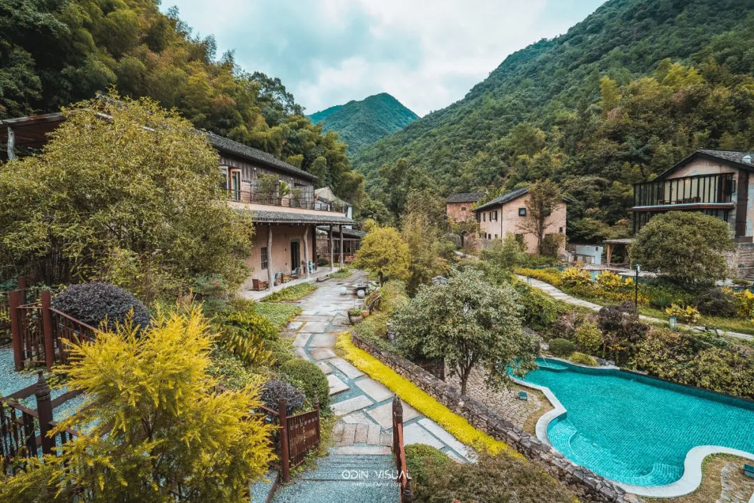 藏在杭州桐庐最美村落里竹林山野民宿，山谷里的避世居丨静庐澜栅__财经头条