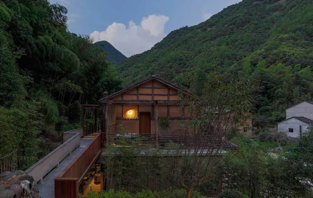 藏在杭州桐庐最美村落里竹林山野民宿，山谷里的避世居丨静庐澜栅__财经头条
