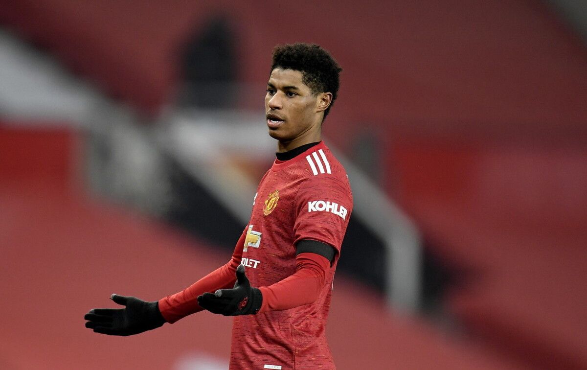 拉什福德到底怎么了应该是他的伤病一直还没有彻底康复