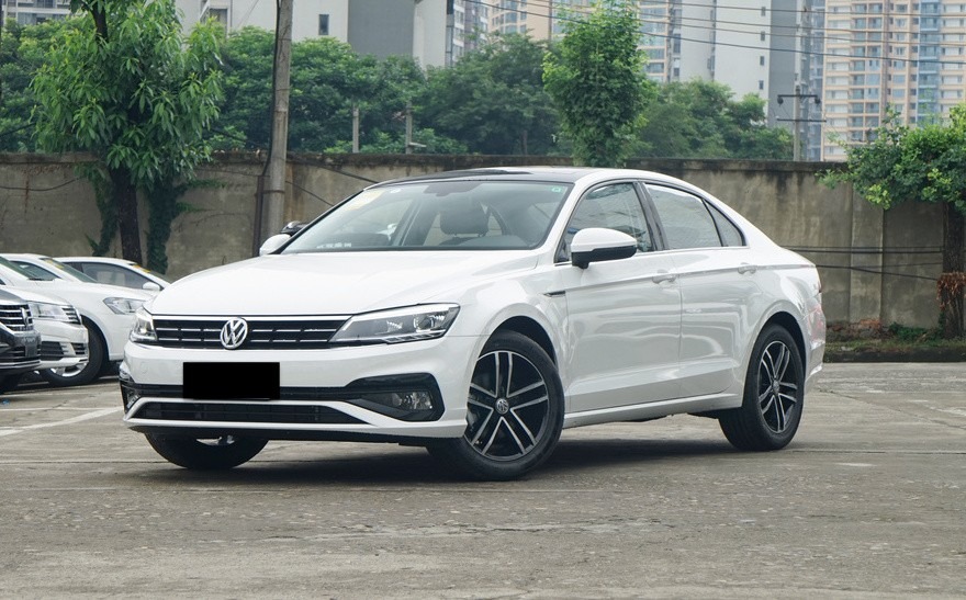 上汽大众凌渡终于迎来换代咋越改越丑了