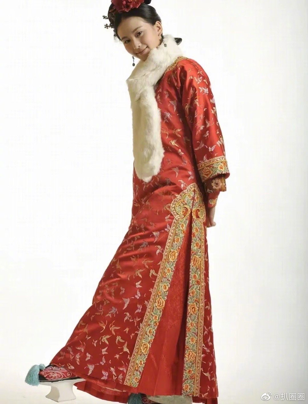 刘诗诗清装造型现在看也是很好看啊……|刘诗诗_新浪新闻