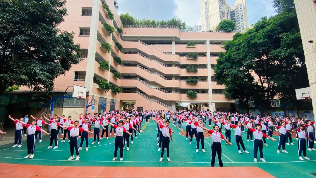 双减典型珠光路小学烟火气中的希望地双减下的点灯人