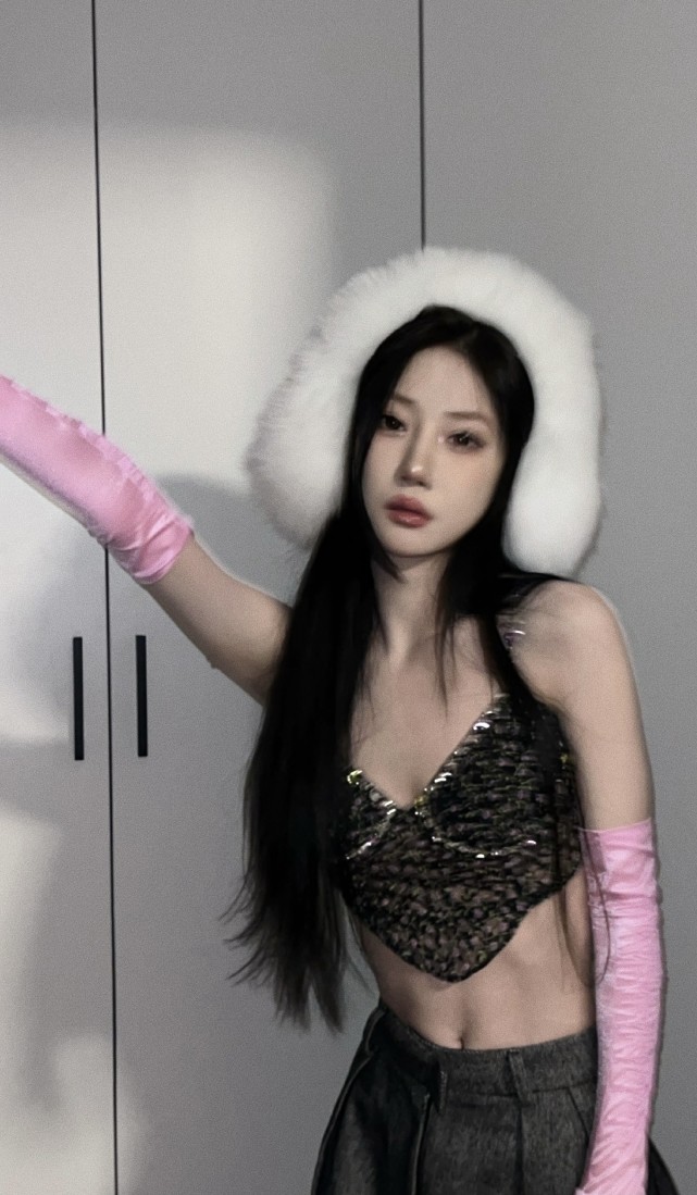 网红真有钱！薛小婉晒生日红包约20万，凡尔赛：人情世故，要还的休闲区蓝鸢梦想 - Www.slyday.coM