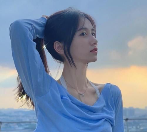 属鸡的女生喜欢男生用什么套路追?休闲区蓝鸢梦想 - Www.slyday.coM 属鸡的女生喜欢男生用什么套路追?休闲区蓝鸢梦想 - Www.slyday.coM