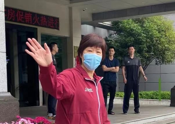 运气不好!李盈莹可能面临中国女排10年低谷期,拿不到世界冠军!休闲区蓝鸢梦想 - Www.slyday.coM 运气不好!李盈莹可能面临中国女排10年低谷期,拿不到世界冠军!休闲区蓝鸢梦想 - Www.slyday.coM