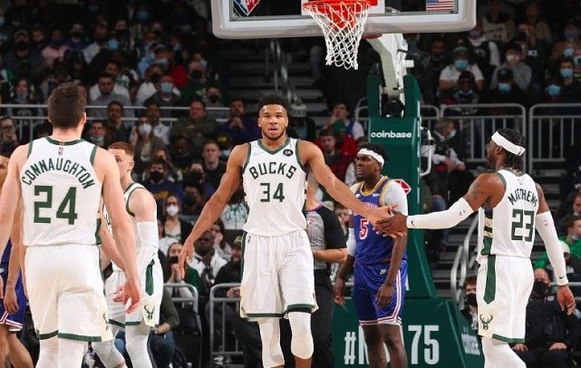 惨案!勇士半场狂输39分,水花兄弟12分,字母哥23分笑开花休闲区蓝鸢梦想 - Www.slyday.coM 惨案!勇士半场狂输39分,水花兄弟12分,字母哥23分笑开花休闲区蓝鸢梦想 - Www.slyday.coM