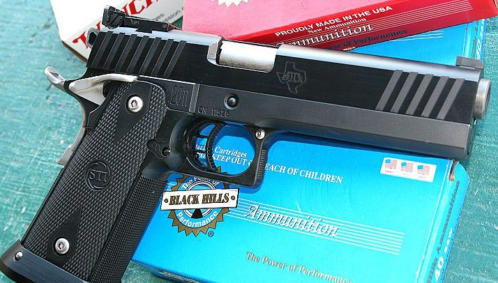 它是全球累积产量最多的自动手枪是战术部队常用的武器之一