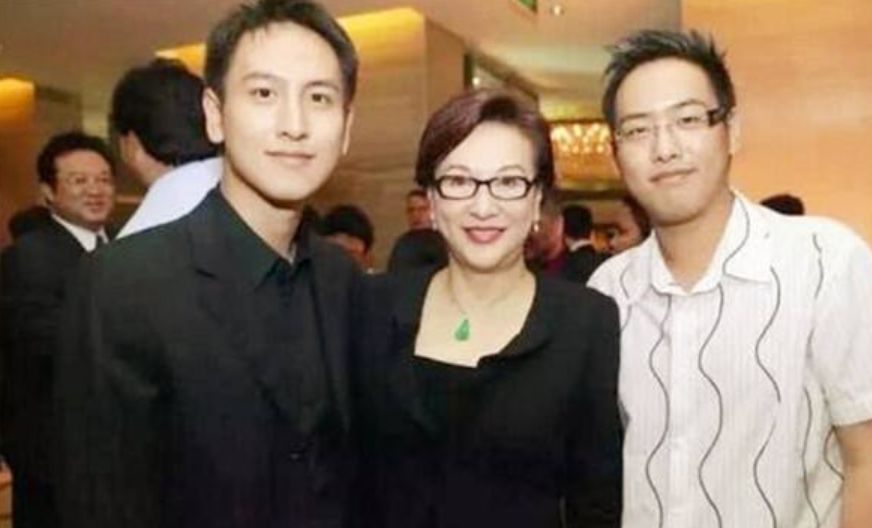 汤臣集团公子汤珈铖父亲去世留上海133套房一套市值2亿