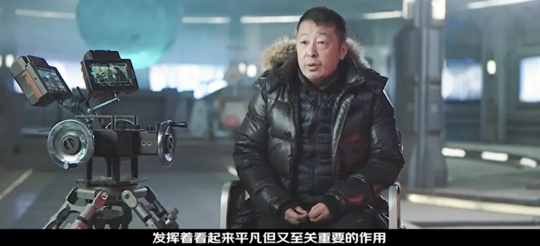 被人民网点赞的《后背》凭什么？休闲区蓝鸢梦想 - Www.slyday.coM