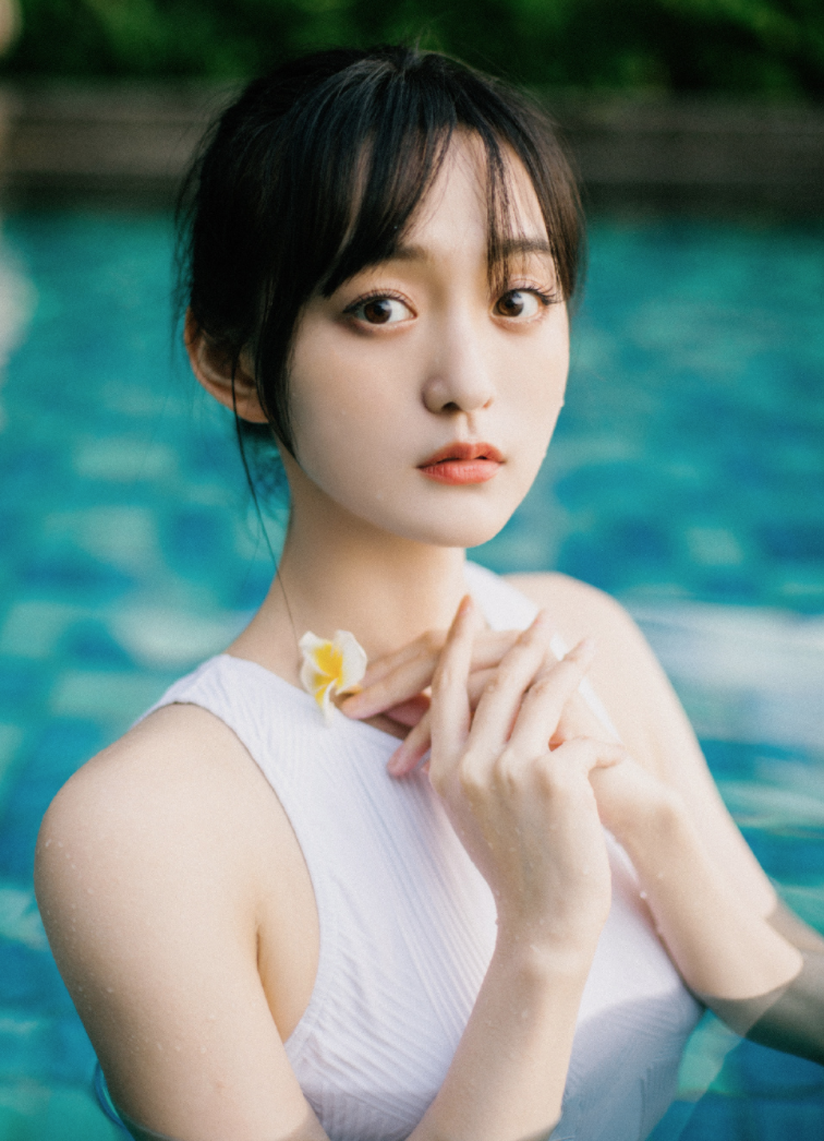 当什么大明星去做站姐吧