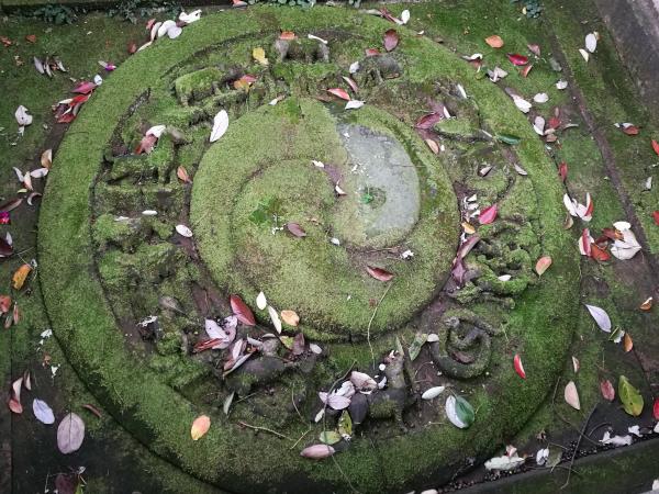 三清殿前十二生肖太极图 / 欧福克(volker olles)摄影