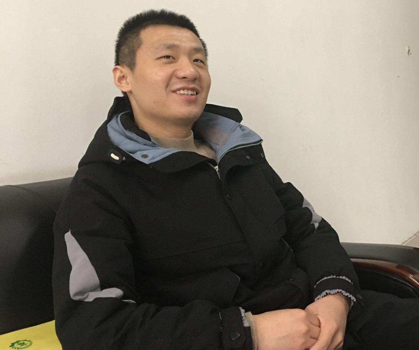 “辱母杀人案”于欢出狱后咋样了?坦言后悔犯法:只求妈妈别怪我休闲区蓝鸢梦想 - Www.slyday.coM “辱母杀人案”于欢出狱后咋样了?坦言后悔犯法:只求妈妈别怪我休闲区蓝鸢梦想 - Www.slyday.coM