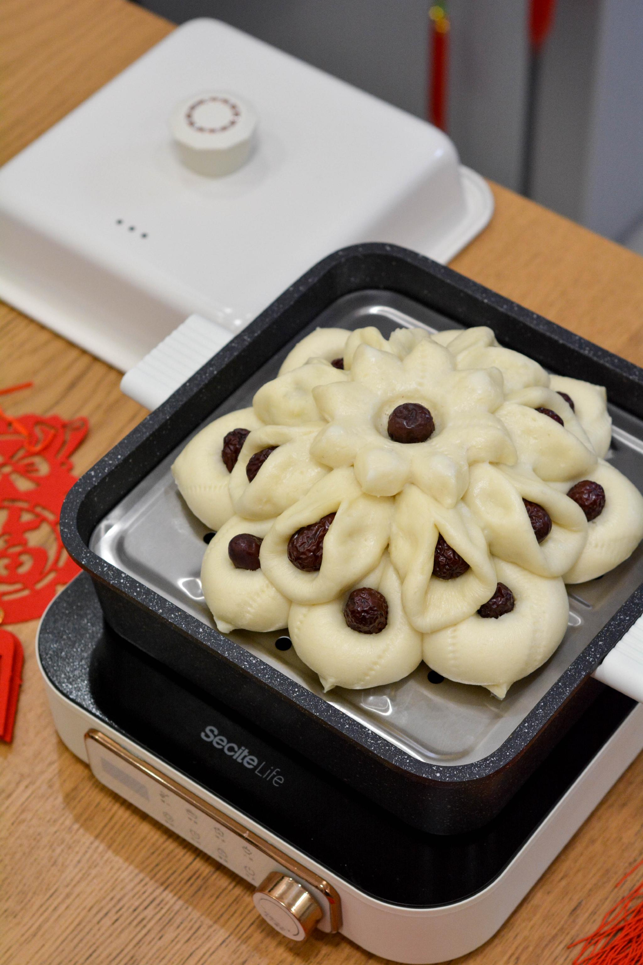 过年了蒸个3层枣花馍好看大气1个就是一大锅全家吃2天