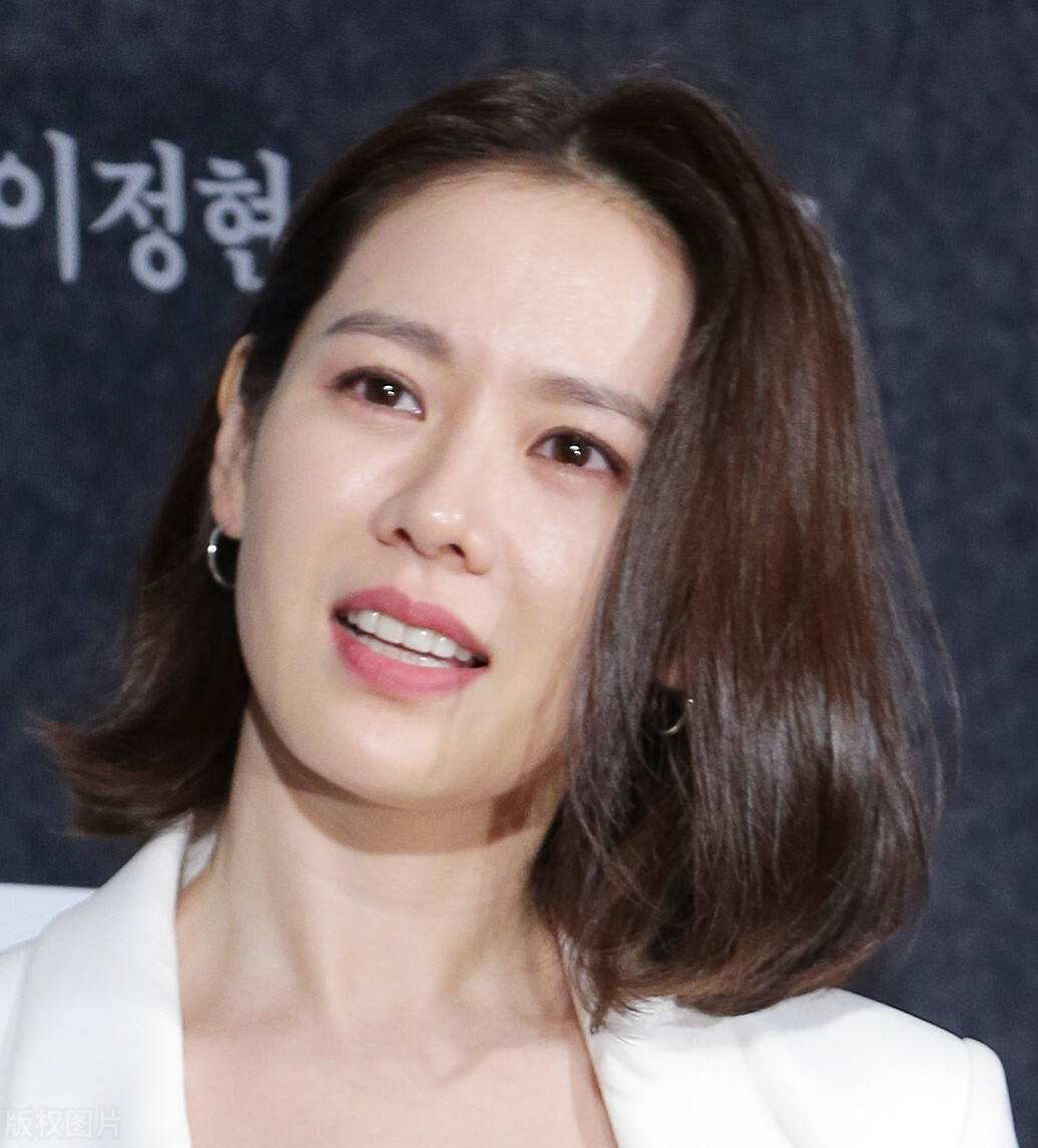 40岁孙艺珍晒素颜照庆生皱纹明显皮肤干瘪玄彬一言不发