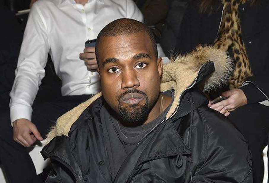 歌手侃爷涉嫌殴打男粉丝！或将被拘留6个月，对方脑袋重重摔地上休闲区蓝鸢梦想 - Www.slyday.coM