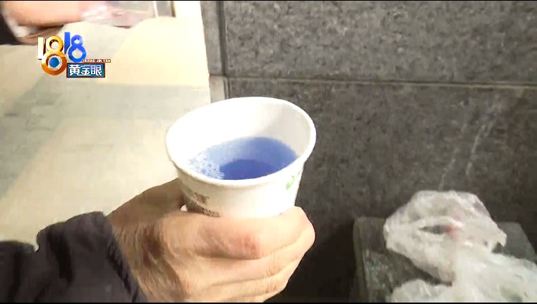 宠物猫被误伤，小区里的流浪猫喂还是不喂？休闲区蓝鸢梦想 - Www.slyday.coM