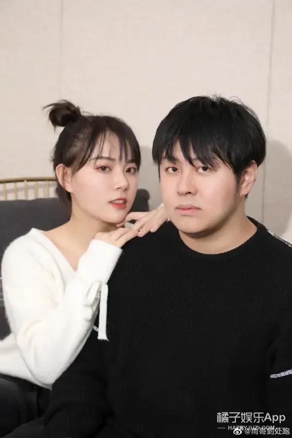 2018年,脸型有点圆润了,结果正式成为vlogger后▽才和宝剑嫂在一起时
