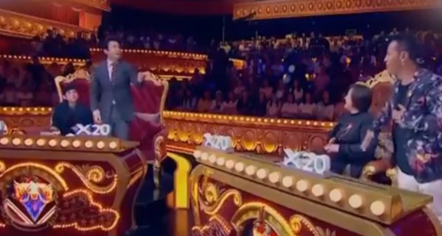 沈腾的嘴有多笋?大部分明星难以招架,贾玲全部给反弹回去了休闲区蓝鸢梦想 - Www.slyday.coM 沈腾的嘴有多笋?大部分明星难以招架,贾玲全部给反弹回去了休闲区蓝鸢梦想 - Www.slyday.coM