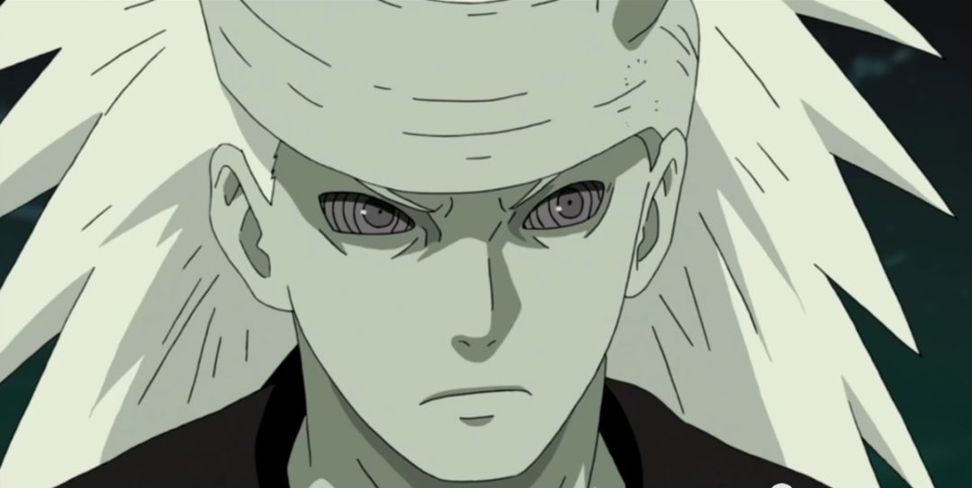 那就是佐助的轮回眼上有六颗勾玉,不过同样是因陀罗的转生者,宇智波斑