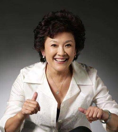 著名演员宋春丽27岁嫁教授演了一辈子母亲为拍戏终生未育