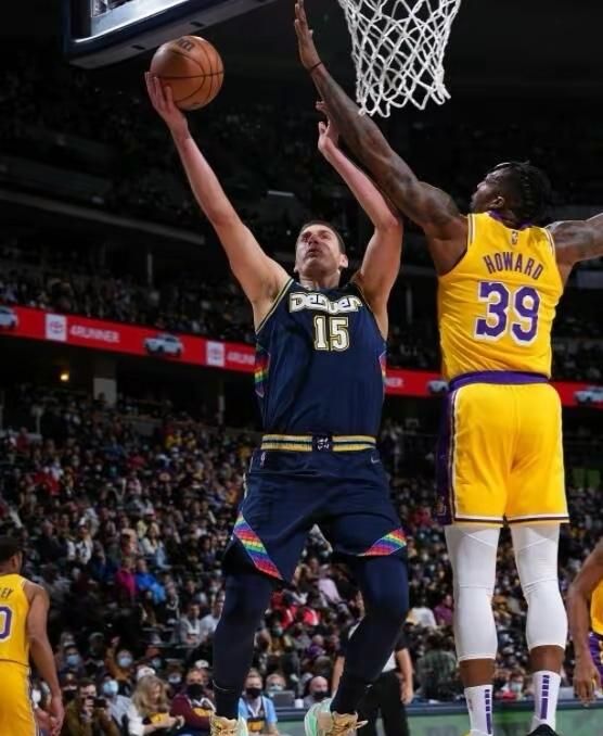 惨败!湖人96:133不敌掘金,强队警告,沃格尔应认清现实,别头铁休闲区蓝鸢梦想 - Www.slyday.coM 惨败!湖人96:133不敌掘金,强队警告,沃格尔应认清现实,别头铁休闲区蓝鸢梦想 - Www.slyday.coM