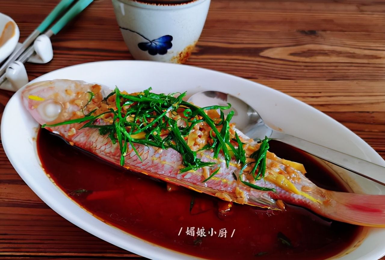 三餐均衡粗细搭配,有鱼有肉有蔬菜水果|西红柿|金线鱼|鱼_新浪新闻