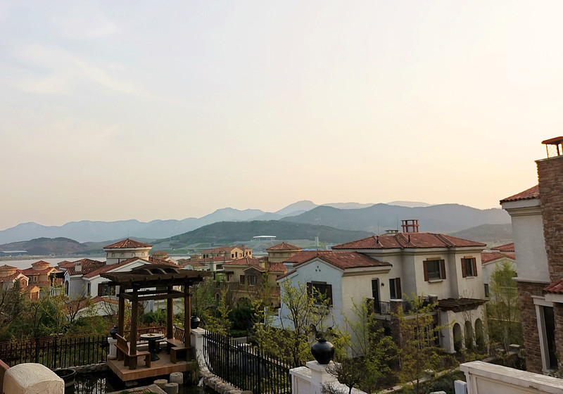 村民:主人都有来头|别墅|违建别墅|主人_新浪新闻