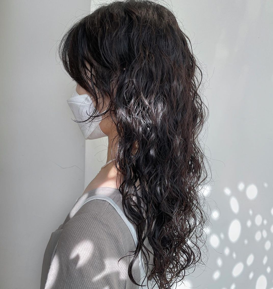 "长发烫满头",风情万种又上头.|长发|发型_新浪新闻