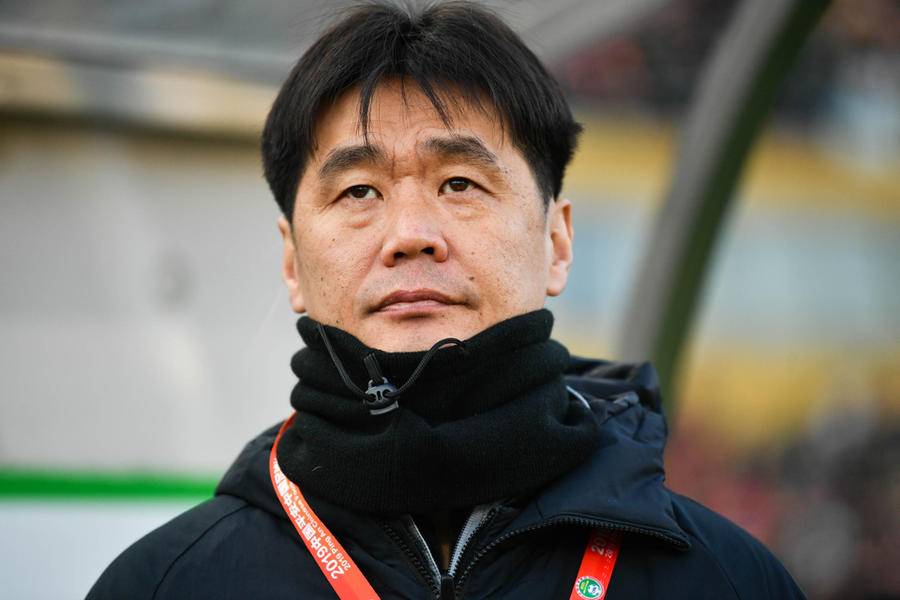 李霄鹏带队完成国足首训,"鹏"家军将飞向何方|李霄鹏|国足|赵宏略