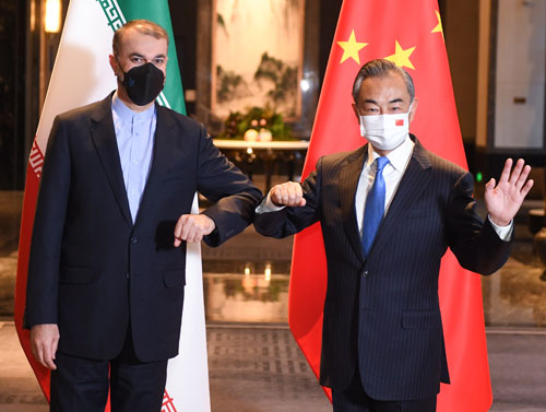 1月14日，国务委员兼外长王毅在江苏无锡同伊朗外长阿卜杜拉希扬举行会谈 中国外交部图