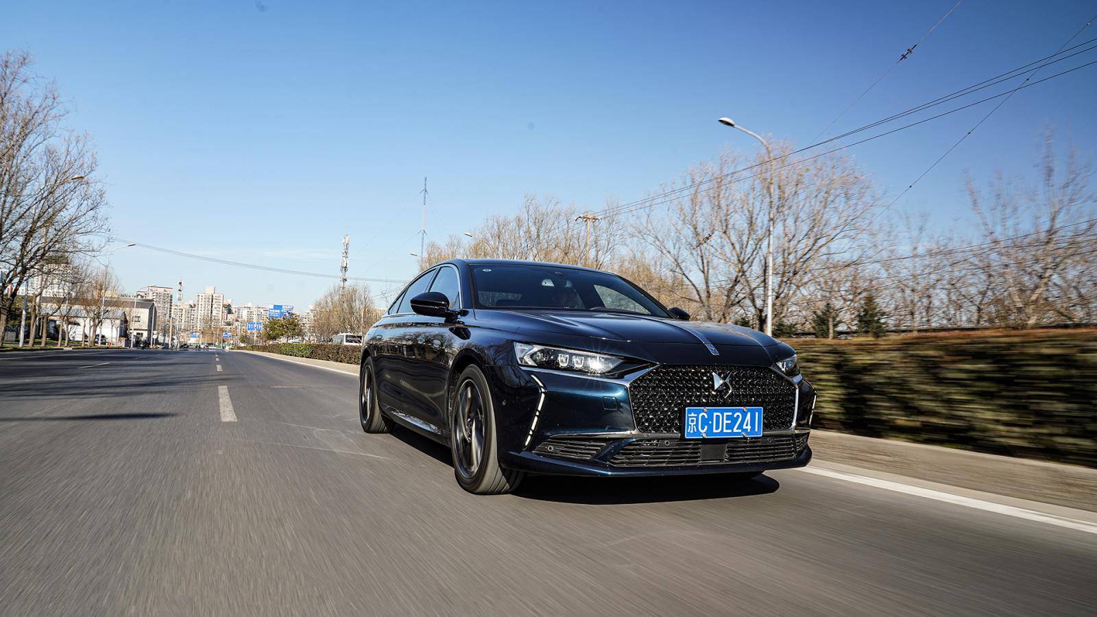 奢侈又浪漫的法式旗舰试驾ds9歌剧院版