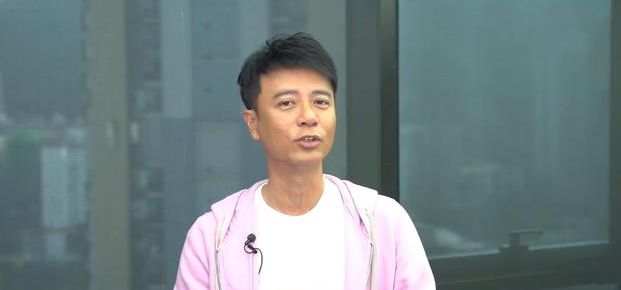 贺三谈签约宝丽金原因:伯乐除了《好声音》导师,还可能是评审|中国好