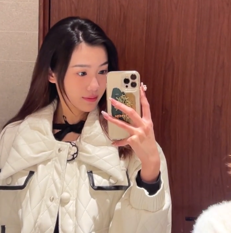 徐杰亲自官宣女友!身高1.76米,五官 身材堪称完美,很是般配|徐杰|女友