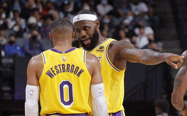 我道歉！詹姆斯公开致歉，威少弟弟鸣不平，名嘴：湖人惨败是好事休闲区蓝鸢梦想 - Www.slyday.coM