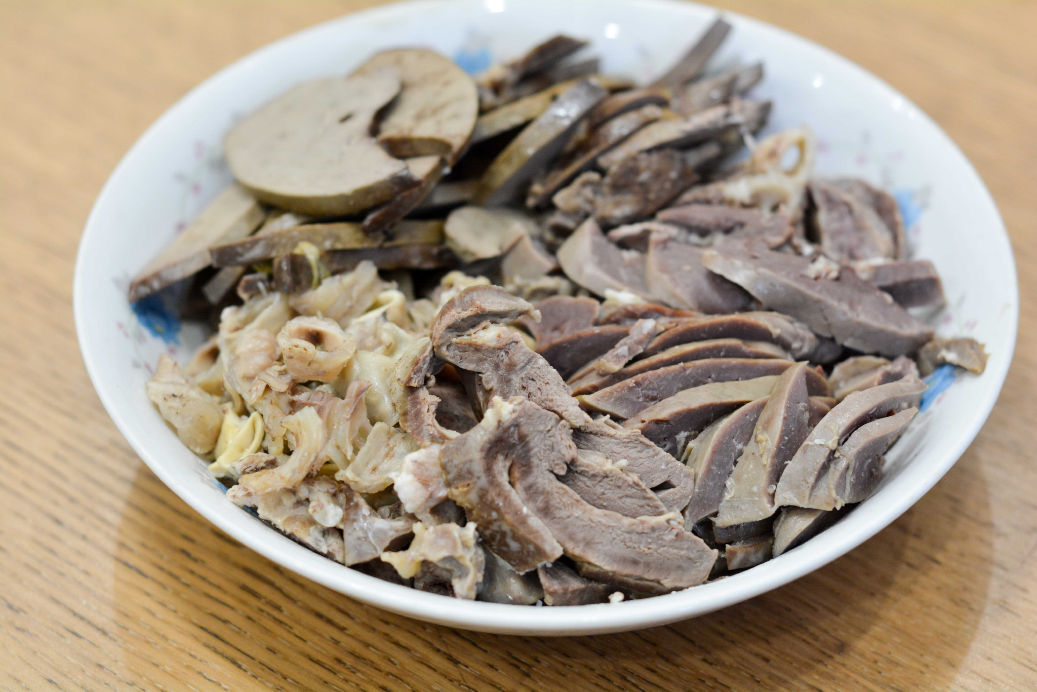 过年啦从农场搞到一堆羊杂盐水一卤能吃好几顿太美味了