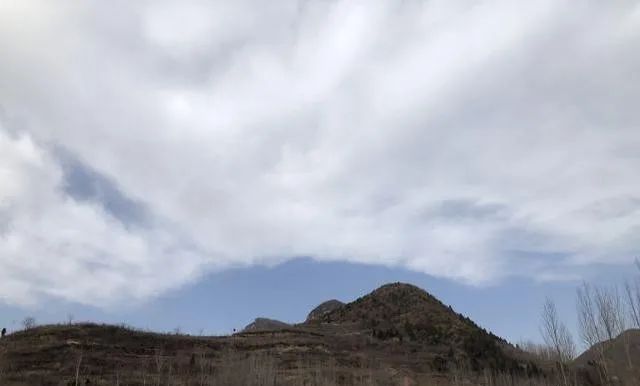 农村俗语男带流霞好酒色女逢流霞见血光什么是流霞