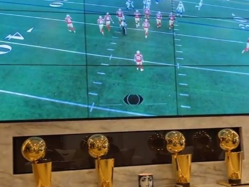 我道歉！詹姆斯公开致歉，威少弟弟鸣不平，名嘴：湖人惨败是好事休闲区蓝鸢梦想 - Www.slyday.coM