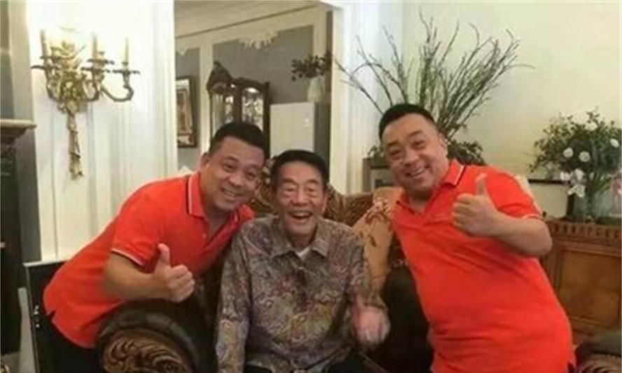 杨议师徒反目成仇虎哥豹哥喊话现在看明白了你就是一个屁