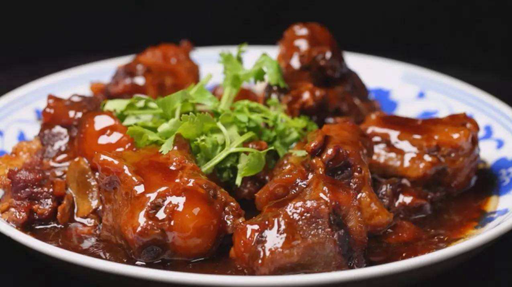 陕西红烧牛尾的秘制做法口味鲜香软烂入味越吃越过瘾