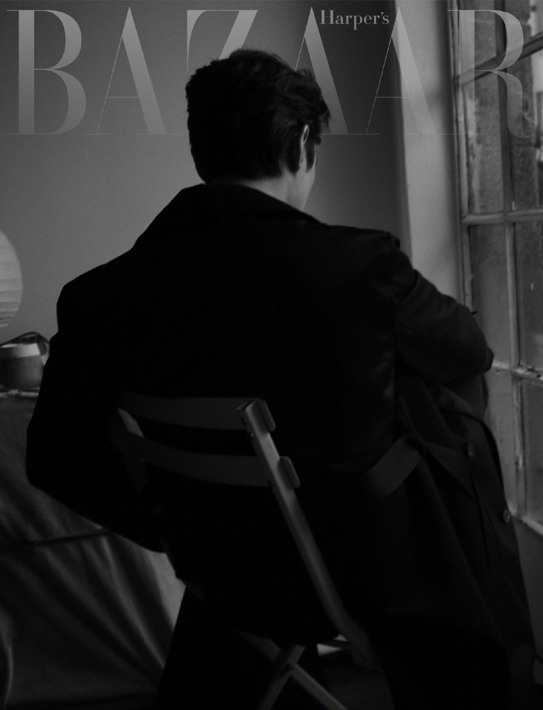 背影,回眸.时间沉淀成诗,刻在他的心里