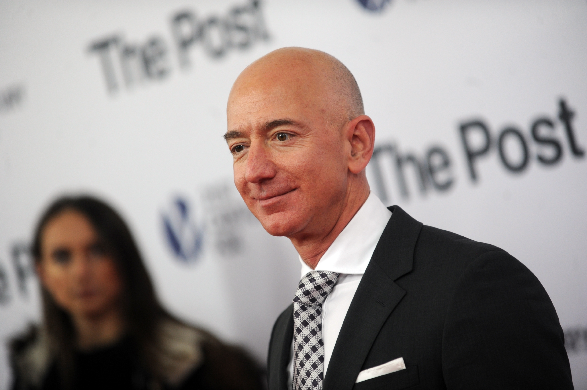 资料图:杰夫·贝索斯 图自东方ic