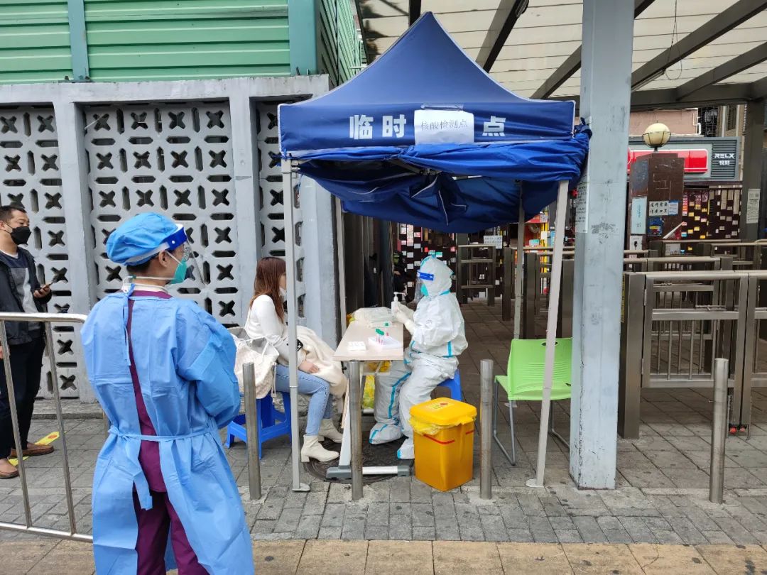 曾接触和分拆来自北美的快递！此地首例“奥密克戎”病例，详情披露→休闲区蓝鸢梦想 - Www.slyday.coM