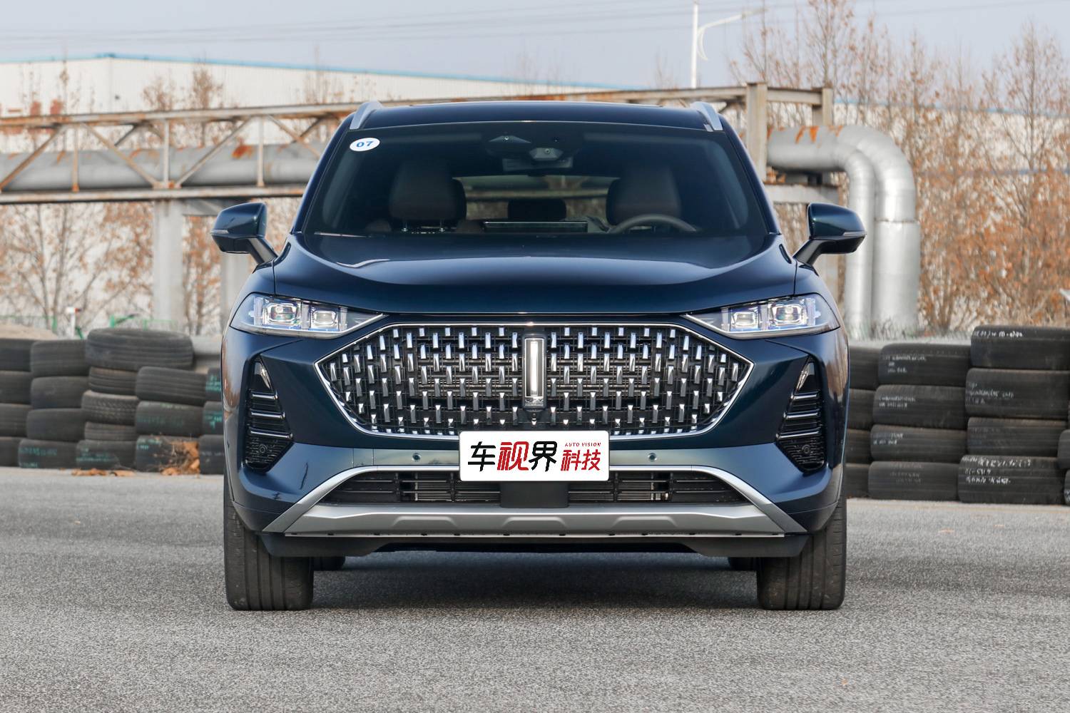 魏牌摩卡dhtphev开启预售油耗低动力强预售2990万元起