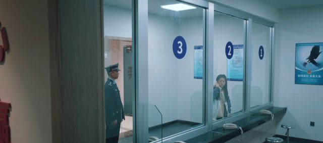 我被李小满探监的那段戏给弄哭了幸福有一天真的会走得很远