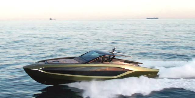 63节的海上狂野公牛限量版兰博基尼63游艇