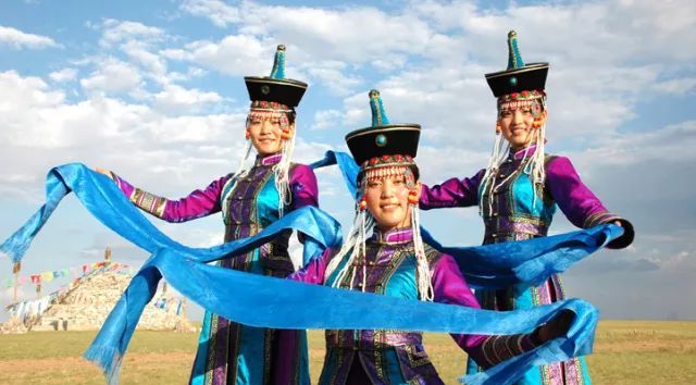 蒙古族婚俗——纳礼__财经头条